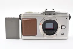 オリンパス OLYMPUS E-P2 ボディ シルバー 《ショット数15,703回》★ L44#7410のサムネイル
