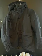 UNIQLO ユニクロ ウィンドブレーカー