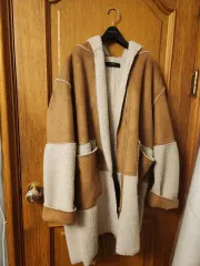 ZARA フード ムートン