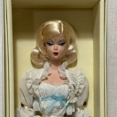 バービー ゴールドラベル BFMC ゴールド・スーツ L9598 Barbie - メルカリ