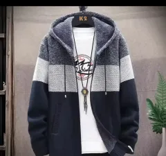 新品カーディガン出品