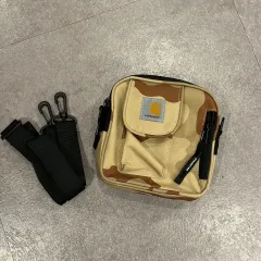 Carhartt VTG カーハート ヴィンテージ ミニ クロスバック カモフラージュ ミリタリーのサムネイル