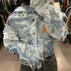 FRONT11201 × Mio Yanase コラボ ブルーデニムベスト - メルカリ