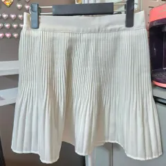白プリーツキュロット (新品)