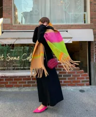ZARA マフラーのサムネイル