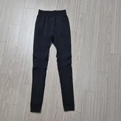 ZARA スキーコレクション レギンス 保温のサムネイル