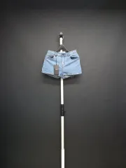 新 FENDI フェンディ 1部 デニム パンツ 44のサムネイル