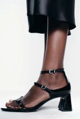 EIMY ISTOIRE PAPILLON SHEER SANDALS - メルカリ