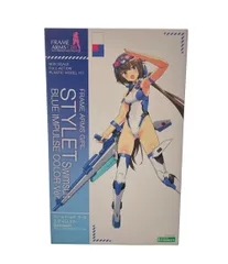 美品 コトブキヤ フレームアームズ・ガール ノンスケール スティレット Swimsuit ブルーインパルスカラーVer. プラモデル