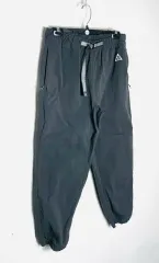 ナイキ acg パンツ