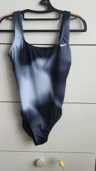 ナイキ水着