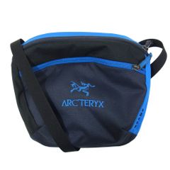 ARC'TERYX アーバンファニーウエストポーチブルー×ブラック カナダ産