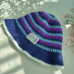 ストライプ手編みバケットハット 編み帽子 ハンドメイド