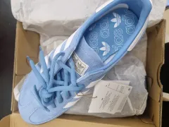 アディダス スペツィアル ライトブルー 新品