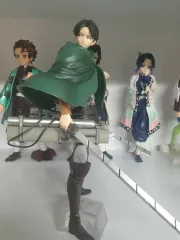 進撃の巨人 フィギュア リヴァイ b賞