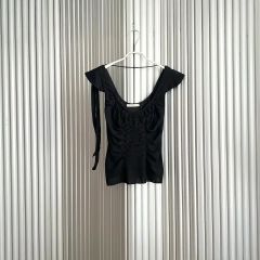 週末お値下げ！PRADA ホワイト シャツ ウエストゴム付き - メルカリ