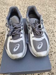 新品ASICS CP209 30A グレー 28.0cm 最終値下げ - メルカリ