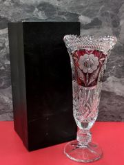 ボヘミア ガラス工芸 細工 花瓶 レッド B2331 - メルカリ
