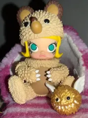 ポップマート Molly クマ ぬいぐるみ フィギュア