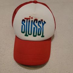PEANUTSコラボSTUSSY×スヌーピー赤CAP白メッシュキャップ帽子キッズ 