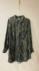 PLEATS PLEASE オリーブグリーン シャツイッセイミヤケ - メルカリ