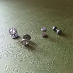 ピアス