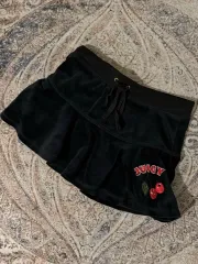 JUICY COUTURE ジューシークチュール ベルベット ミニスカートのサムネイル