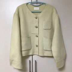 ダァ様専用 FRAY I.D ノーカラージップショートリバーコート - メルカリ