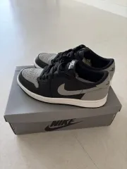 ナイキ エア ジョーダン 1 ロー OG 'シャドウ'