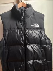 THE NORTH FACE ヌプシ ダウンベスト ブラック - メルカリ
