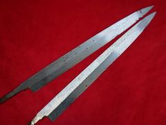 城山刃物製作所(新品)八寸 牛刀 2N(錆びます)よく切れます ローズ柄 鞘