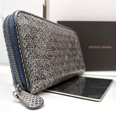 ◇レア超美品◇ボッテガヴェネタ 長財布 オールパイソン ラウンド 