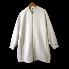 コムサ COMME CA 25SS アクアスーティング ジャージー ロング ブルゾン ジャケット ダンボール ダブルジップ オーバーサイズ 長袖 S ライトベージュ 美品のサムネイル
