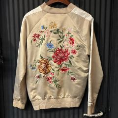 即完売商品アンコキーヌ ピオニー&リリー刺繍ブルゾン ANNE COQUINE