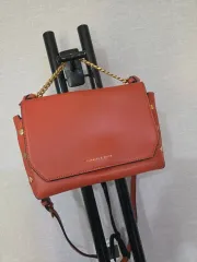 チャールズアンドキース チェーン クロスバック トートバッグ