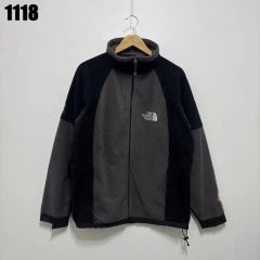 激レア！ 非売品！ THE NORTH FACE 木製 ハンガー ノースフェイス