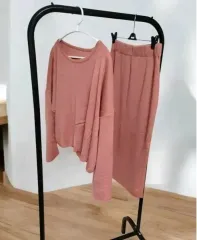 新品 ニットセット ニット スカート セットアップ