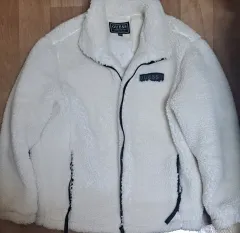 GUESS フリース アウターのサムネイル