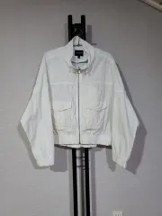 GUESS 白 レディース ウィンドブレーカー ジャケット Mのサムネイル