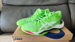 ASICS メタライズ2 パリモデル バレーボールシューズ 26cm【箱付き