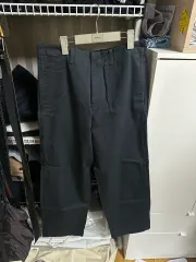COS チノパンツ 50のサムネイル