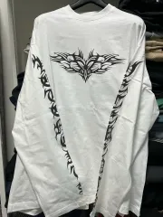 VETEMENTS ヴェトモン ゴシック ロングスリーブのサムネイル