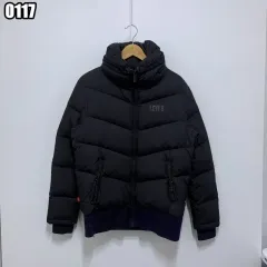 L リーバイス レトロ ダウン 収納 ダウンのサムネイル