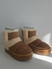 UGG アグ クラシック チラピク ブーツ US 7 (240mm)