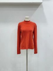 お値下げしました 美品 イッセイミヤケ プリーツトップス オレンジ