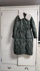 JILLSTUART NEWYORK SPORT（ジルスチュアートニューヨークスポーツ）ファー（ファー）カラ（KARA（カラ））ロング（Longロング）グース（グース）ダウンのサムネイル