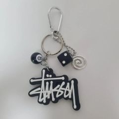 Stussyシルバーキーホルダー - メルカリ