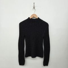 ドルチェアンドガッバーナ【F】黒系 モノトーン ニットセーター