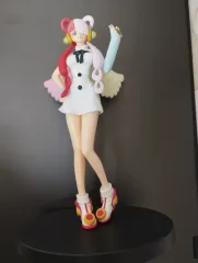 ONE PIECE ウタ フィギュア