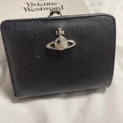 Vivienne Westwood ヴィヴィアン・ウエストウッド ブラック 二つ折り財布